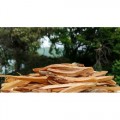 Palo Santo (Bursera graveolens) Palo Santo (Bursera graveolens)